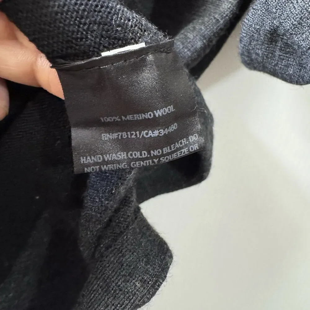 EILEEN FISHER 100% Merino Wool Italian Yarn Black Gray Sz L Sweater Top